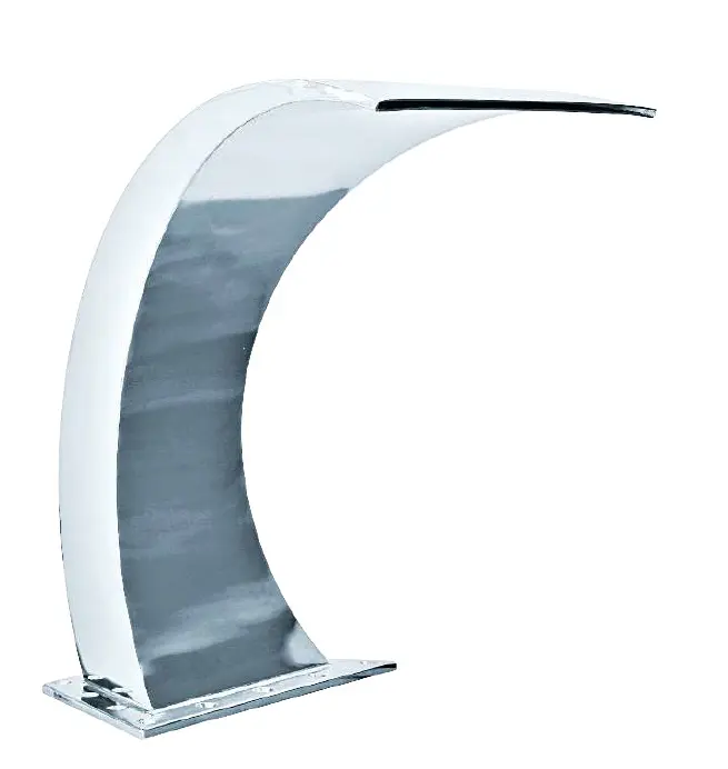 Cobra fountain