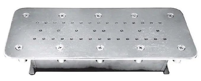 Rectangular air hydro massage plates for concrete and liner