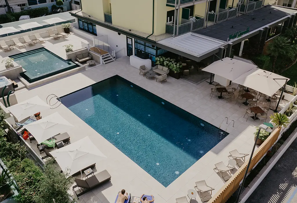 Steela Pools